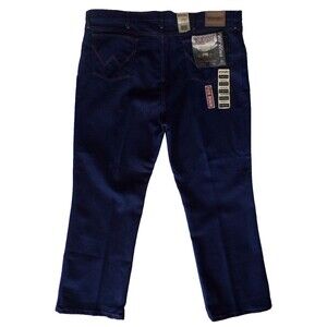 Wrangler Rugged Wear Classic Fit Stretch Jeans Fits Over Boots 48x30 NWT